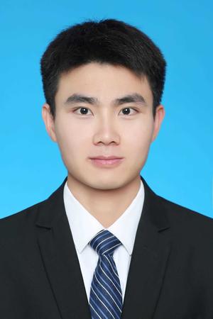 佟纯.jpg