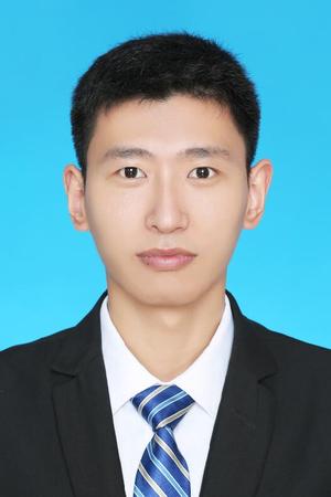 佟纯.jpg